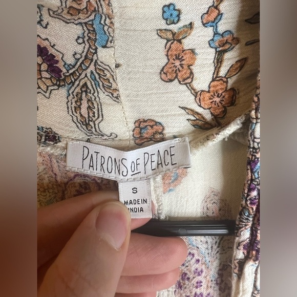 Floral Cream Women's Sweater - Picture 3 of 4